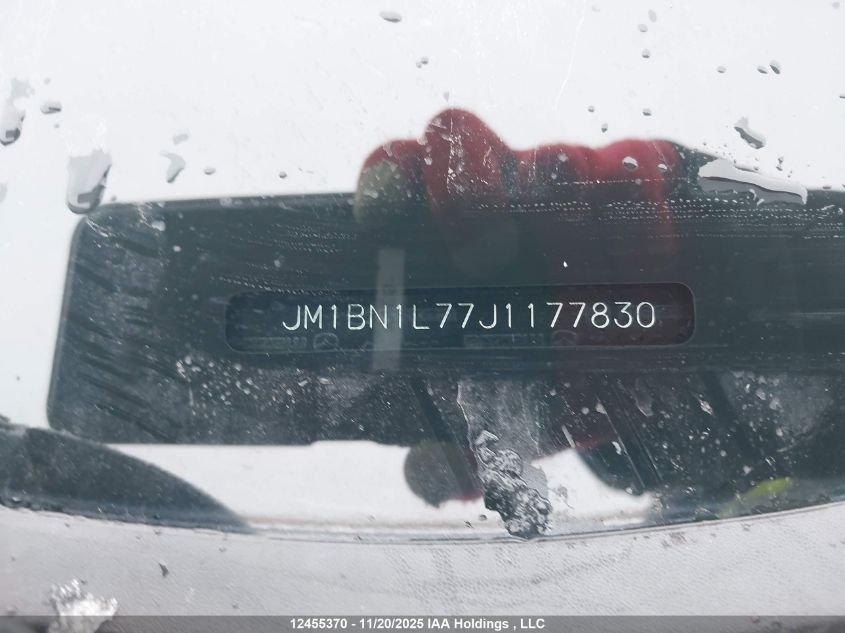 2018 Mazda 3 Touring VIN: JM1BN1L77J1177830 Lot: 12455370