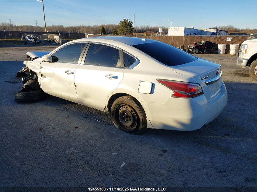 1N4AL3AP9EN257540 2014 NISSAN ALTIMA photo no. 3