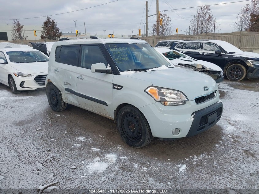 KNDJT2A22B7208639 2011 KIA SOUL photo no. 6