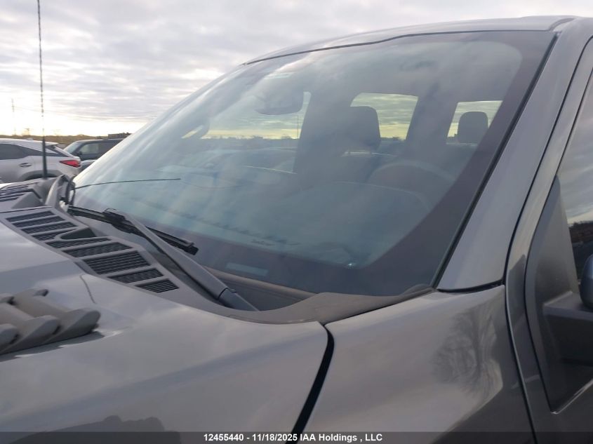 2022 Ford F-150 Lariat VIN: 1FTFW1E88NFB73122 Lot: 12455440