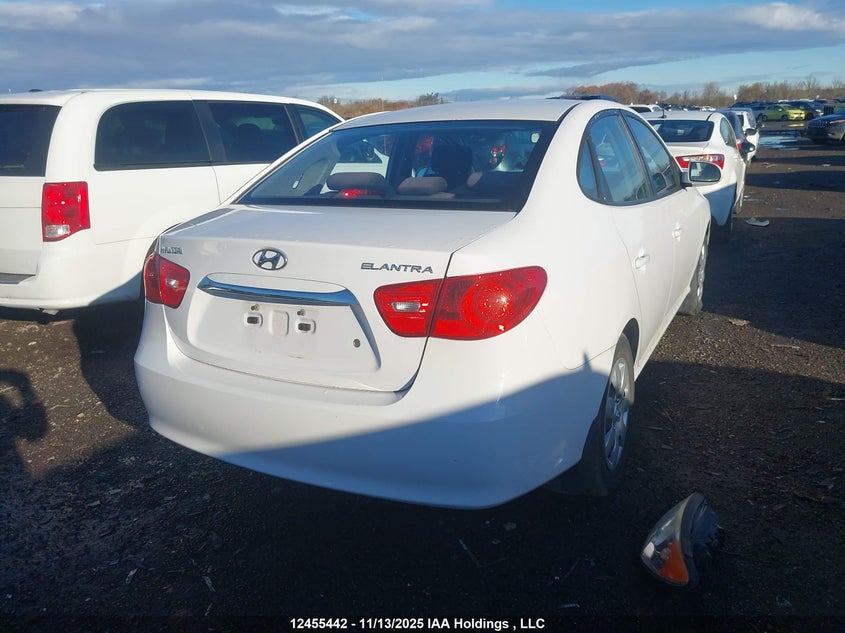 KMHDU4BD5AU840309 2010 HYUNDAI ELANTRA photo no. 4
