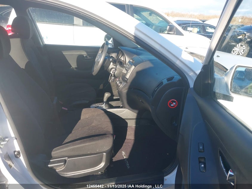 KMHDU4BD5AU840309 2010 HYUNDAI ELANTRA photo no. 5