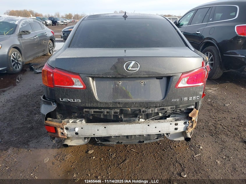 JTHCF5C20A5038451 2010 LEXUS IS photo no. 16