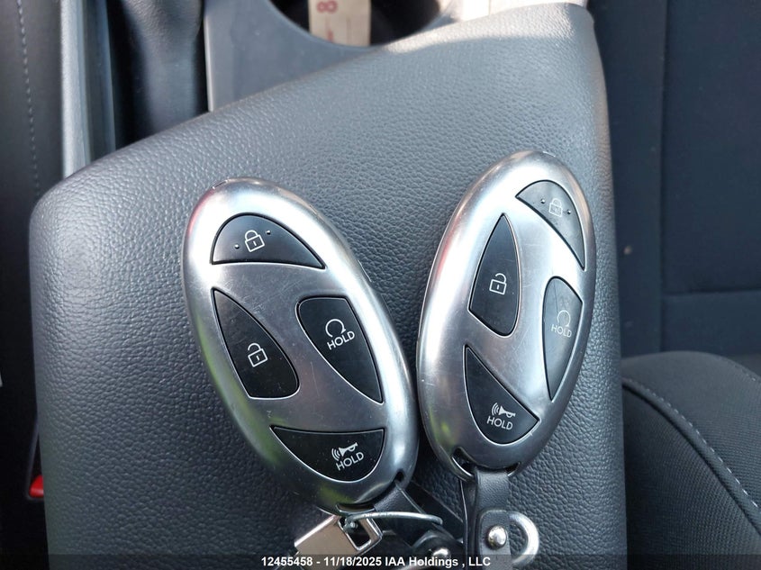 KMHLM4DGXSU870555 2025 HYUNDAI ELANTRA photo no. 11