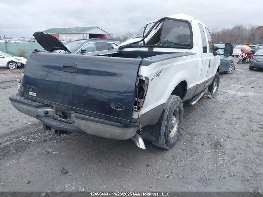 1FTNX21P23ED71421 2003 FORD F250 photo no. 4