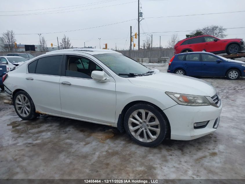 2013 Honda Accord Touring VIN: 1HGCR2F94DA800130 Lot: 12455464