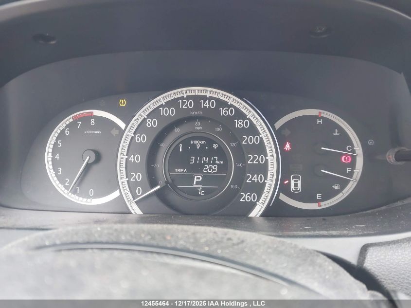 2013 Honda Accord Touring VIN: 1HGCR2F94DA800130 Lot: 12455464