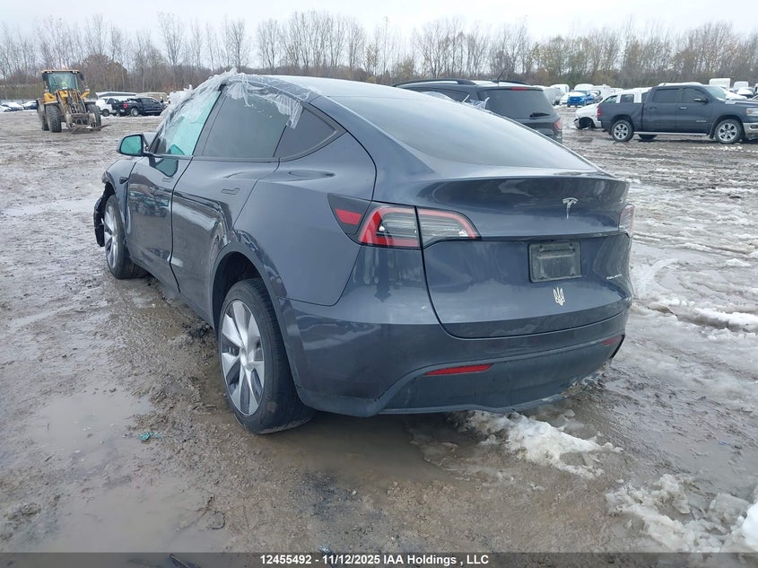 LRWYGDEEXPC029148 2023 TESLA MODEL Y photo no. 3