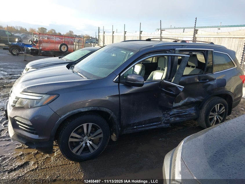 5FNYF6H73HB501774 2017 HONDA PILOT photo no. 13