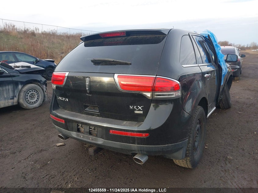 2LMDJ8JK4BBJ03016 2011 LINCOLN MKX photo no. 4