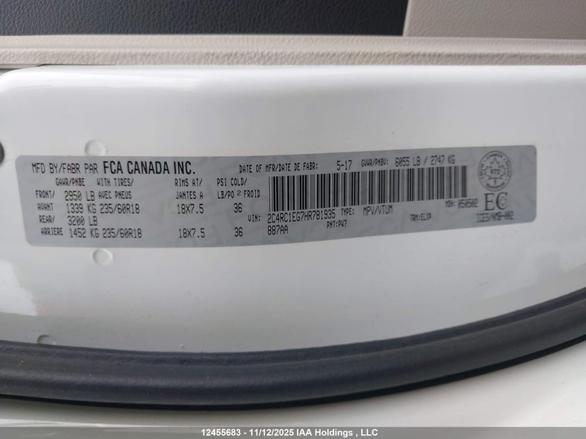 2C4RC1EG7HR781935 2017 CHRYSLER PACIFICA photo no. 9