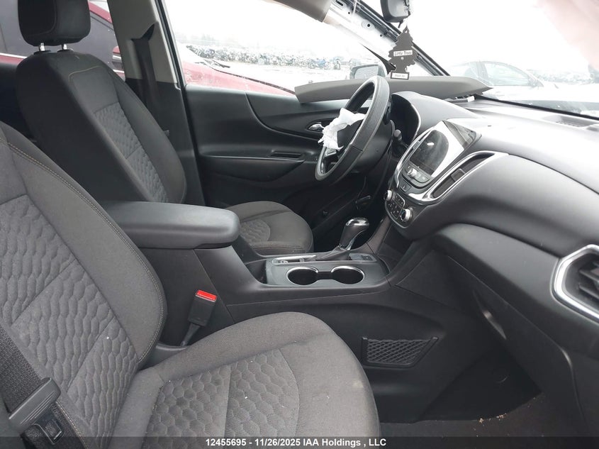 2GNAXSEV0J6299120 2018 CHEVROLET EQUINOX photo no. 5