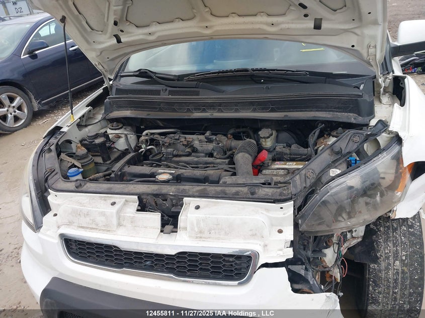 KNDJT2A2XB7725185 2011 KIA SOUL photo no. 10
