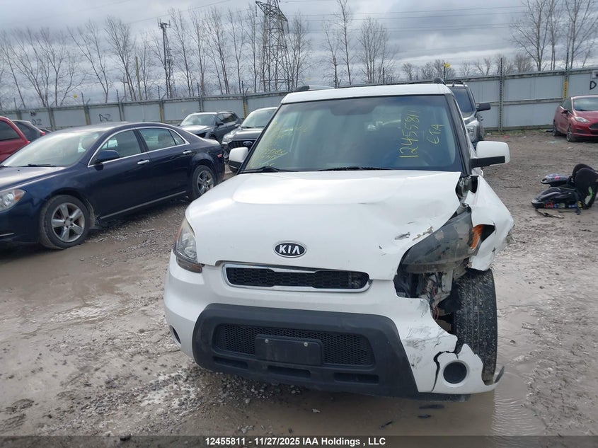 KNDJT2A2XB7725185 2011 KIA SOUL photo no. 12
