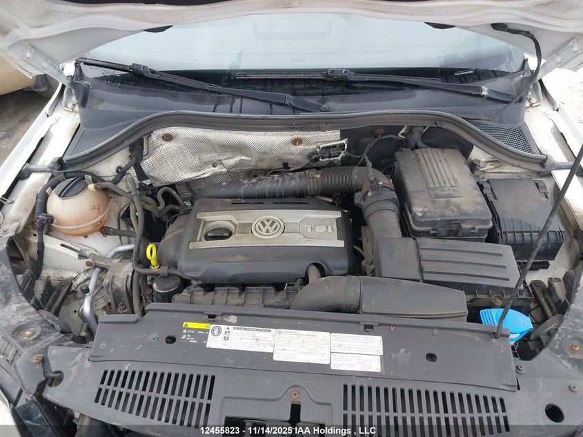 2015 Volkswagen Tiguan Comfortline/Highline/Special Edition/Trendline VIN: WVGJV7AX6FW570662 Lot: 12455823