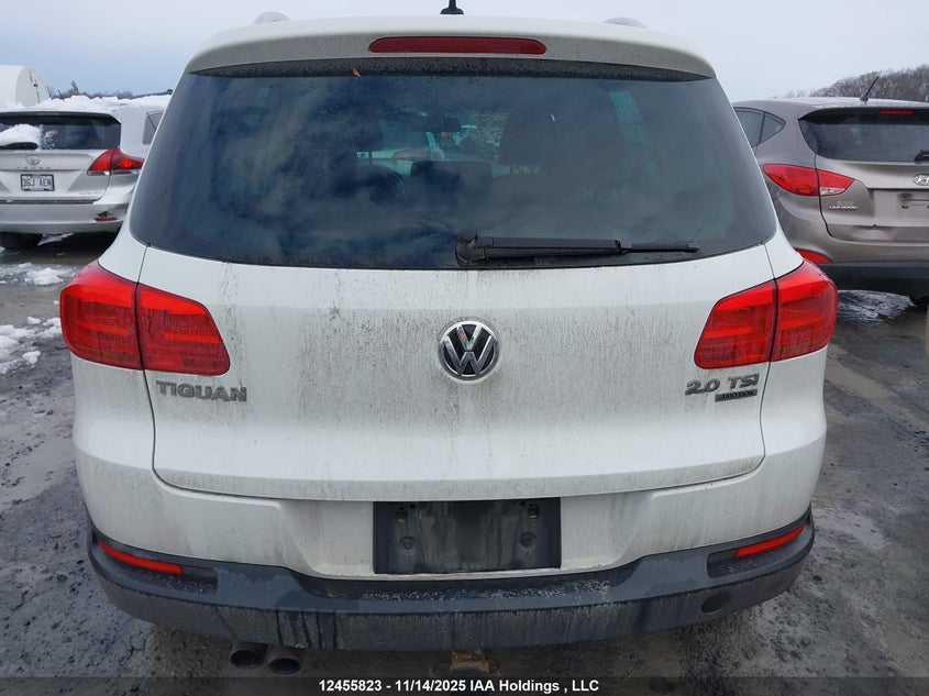 2015 Volkswagen Tiguan Comfortline/Highline/Special Edition/Trendline VIN: WVGJV7AX6FW570662 Lot: 12455823
