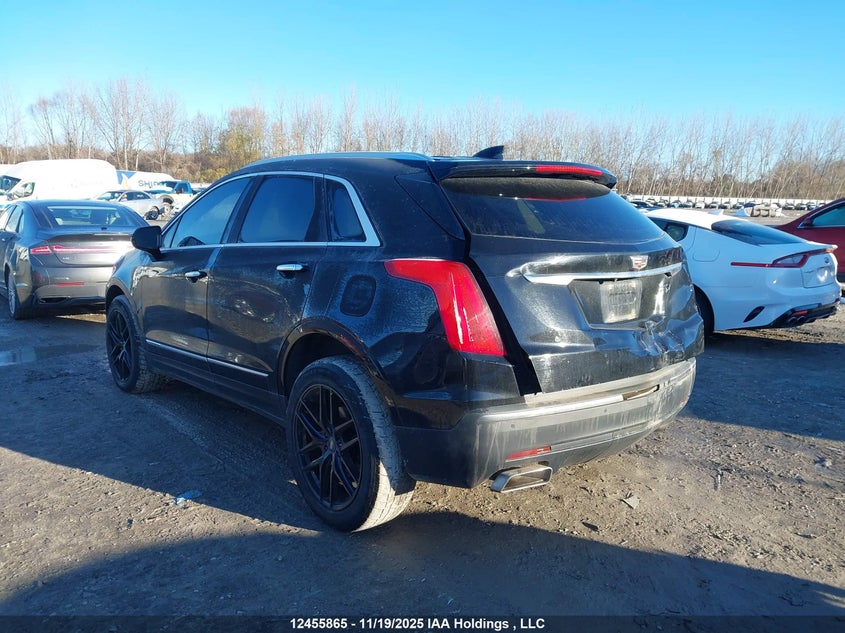 1GYKNDRS4HZ111786 2017 CADILLAC XT5 photo no. 3