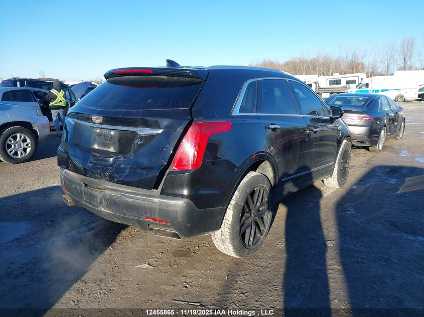 1GYKNDRS4HZ111786 2017 CADILLAC XT5 photo no. 4