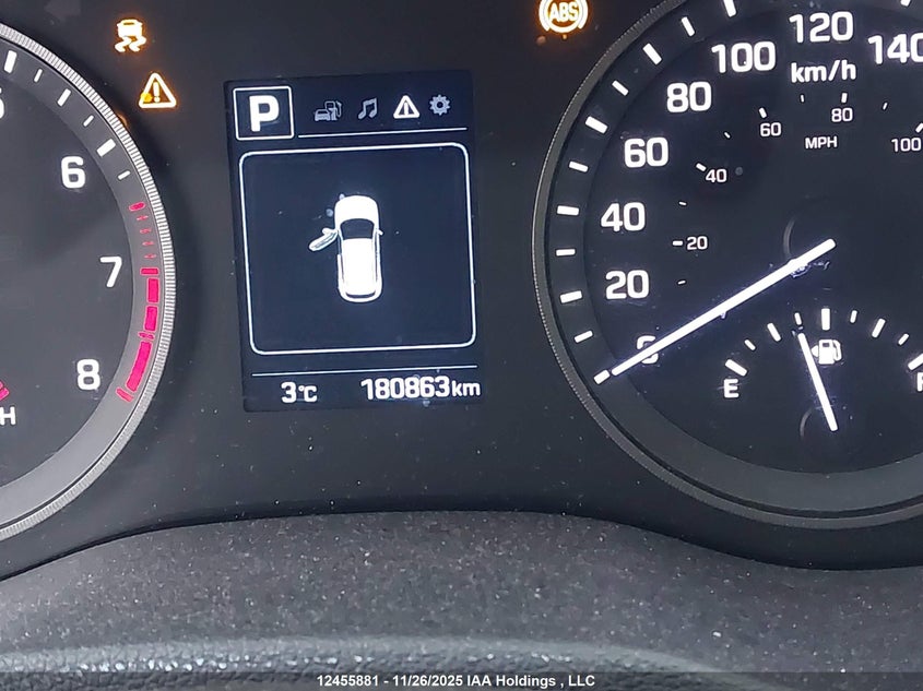 2017 Hyundai Tucson Limited/Sport And Eco/Se VIN: KM8J3CA42HU493520 Lot: 12455881