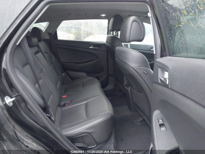 2017 Hyundai Tucson Limited/Sport And Eco/Se VIN: KM8J3CA42HU493520 Lot: 12455881