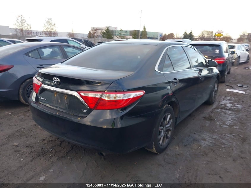 4T1BF1FK7FU923594 2015 TOYOTA CAMRY photo no. 4