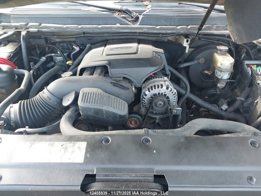 2008 Chevrolet Suburban 1500 Ls/Lt/Ltz VIN: 1GNFK16338J236988 Lot: 12455939