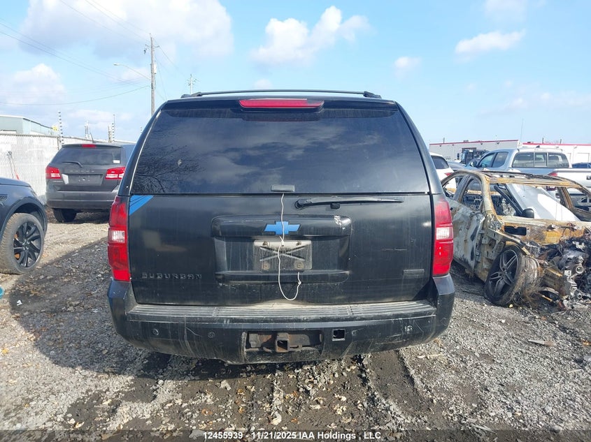 2008 Chevrolet Suburban 1500 Ls/Lt/Ltz VIN: 1GNFK16338J236988 Lot: 12455939