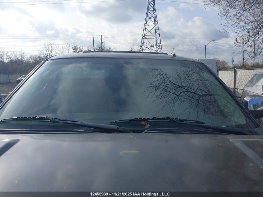 2008 Chevrolet Suburban 1500 Ls/Lt/Ltz VIN: 1GNFK16338J236988 Lot: 12455939