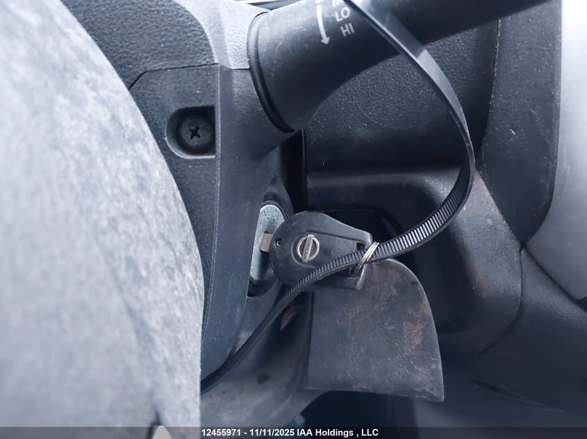 3N1CE2CP8EL390359 2014 NISSAN VERSA photo no. 11
