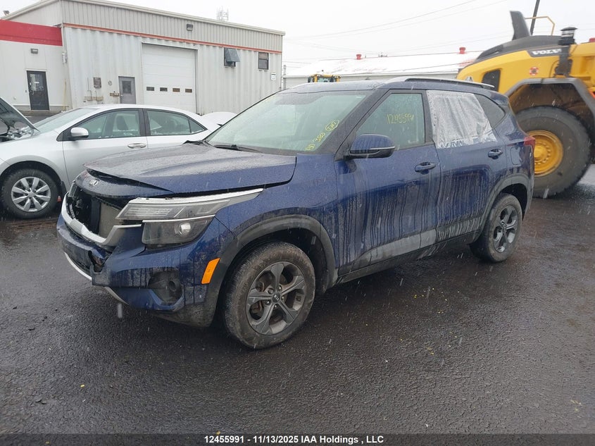 KNDEP2AA1M7071838 2021 KIA SELTOS photo no. 2