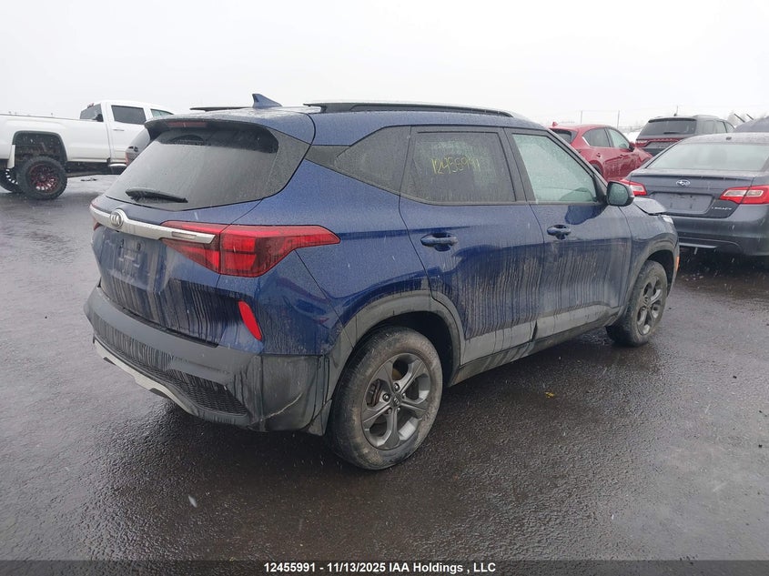 KNDEP2AA1M7071838 2021 KIA SELTOS photo no. 4