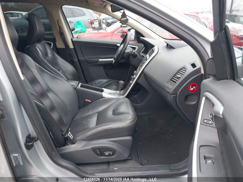 2011 Volvo Xc60 3.2 Level 2 VIN: YV4952DZ2B2173830 Lot: 12456026