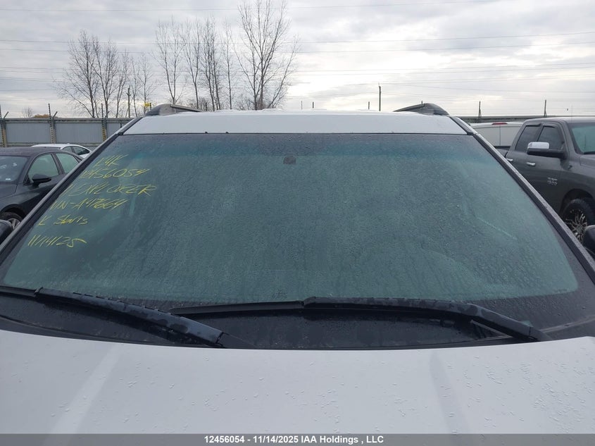 1FMHK8B82BGA47664 2011 FORD EXPLORER photo no. 18