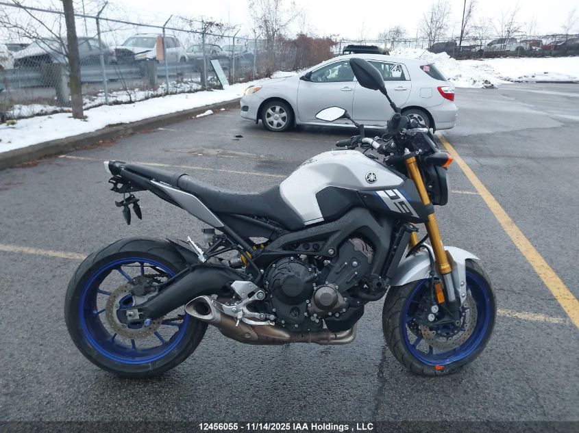 2015 Yamaha Fz09 VIN: JYARN33N3FA001918 Lot: 12456055