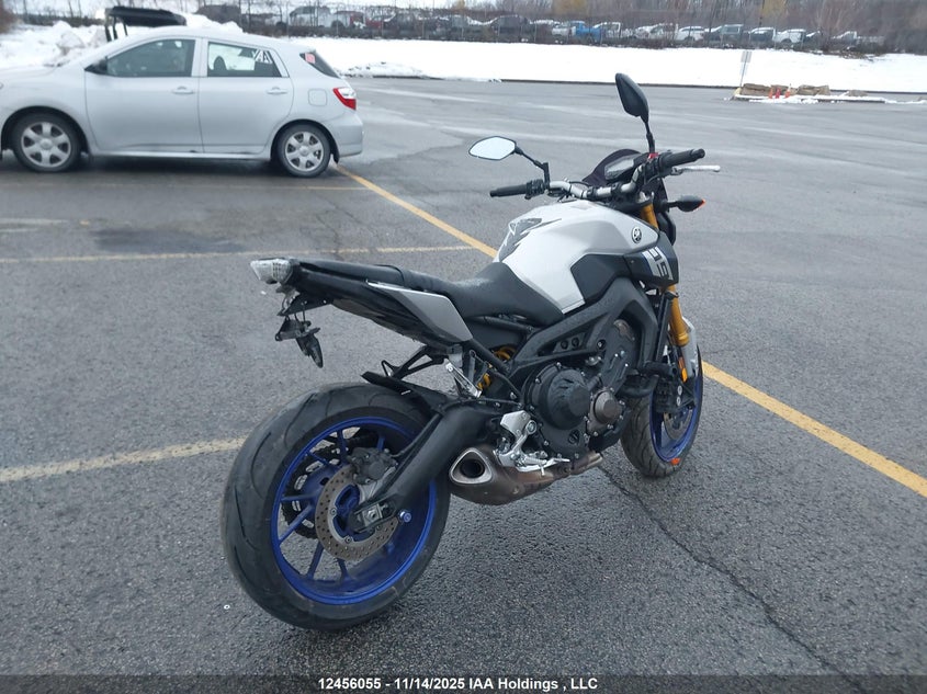 JYARN33N3FA001918 2015 YAMAHA FZ photo no. 4