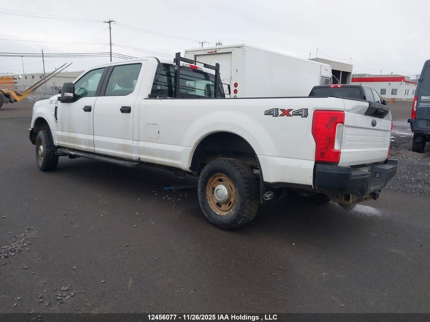 1FT7W2B67KED77621 2019 FORD F250 photo no. 3
