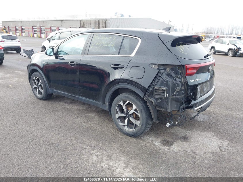 KNDPMCAC8N7959447 2022 KIA SPORTAGE photo no. 3