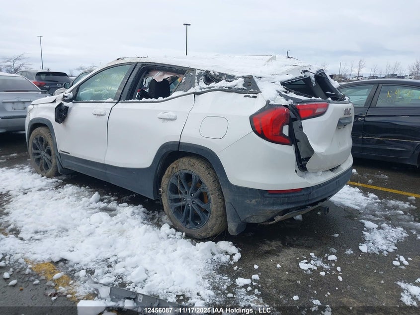3GKALMEV5KL137629 2019 GMC TERRAIN photo no. 3