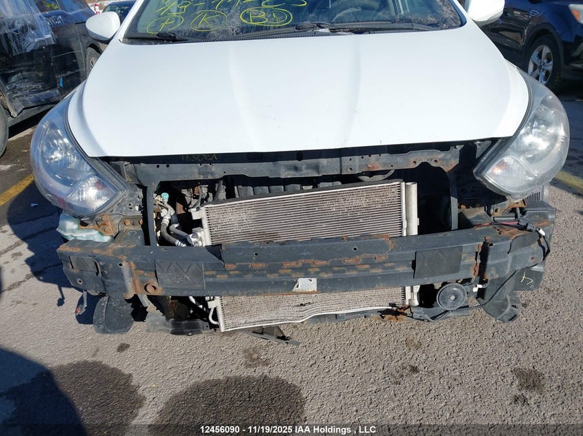 2013 Hyundai Accent VIN: KMHCU4AE8DU470726 Lot: 12456090