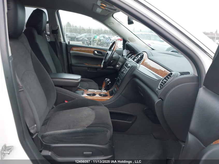 5GAKVAED9CJ409447 2012 BUICK ENCLAVE photo no. 5