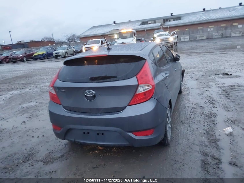 KMHCU5AE1GU263802 2016 HYUNDAI ACCENT photo no. 16