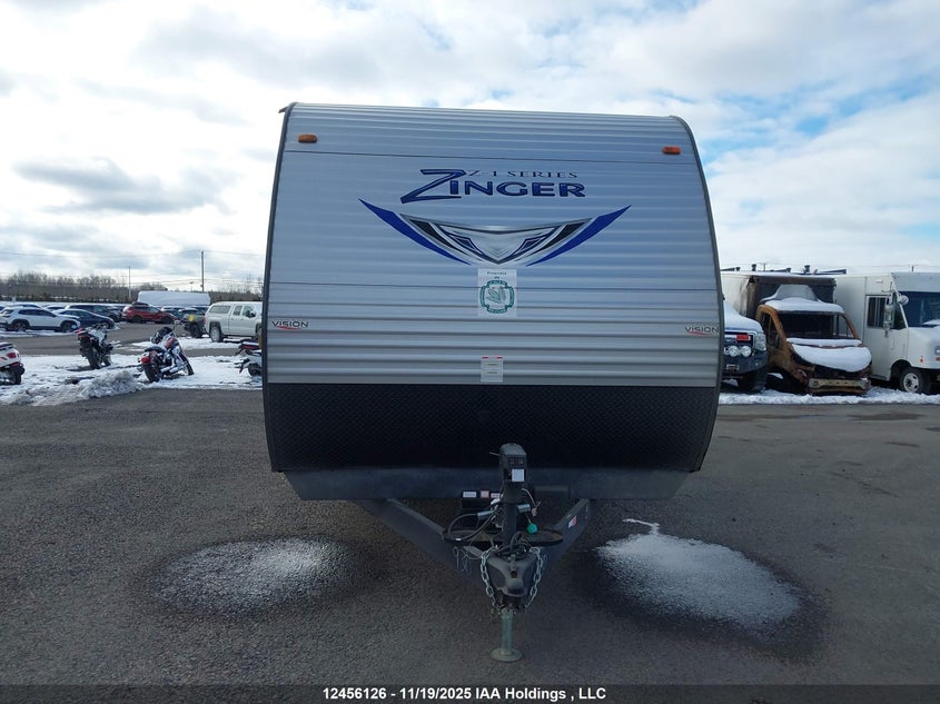 4YDT29027JS370930 2018   photo no. 5