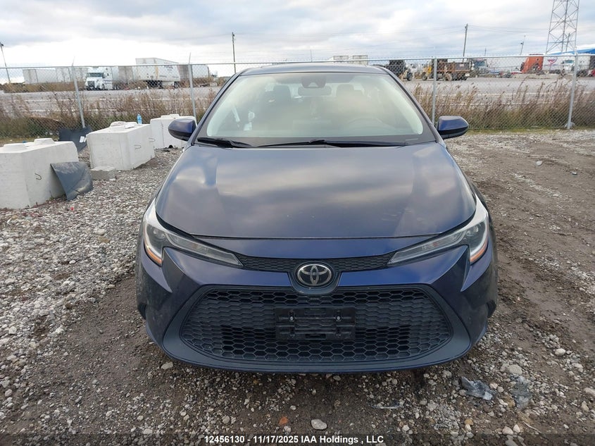 5YFBPMBE2NP299704 2022 TOYOTA COROLLA photo no. 12