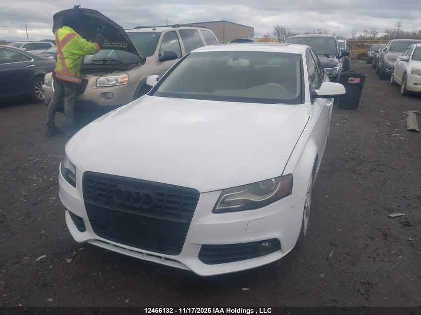 WAUKFCFL2CA062991 2012 AUDI A4 photo no. 2