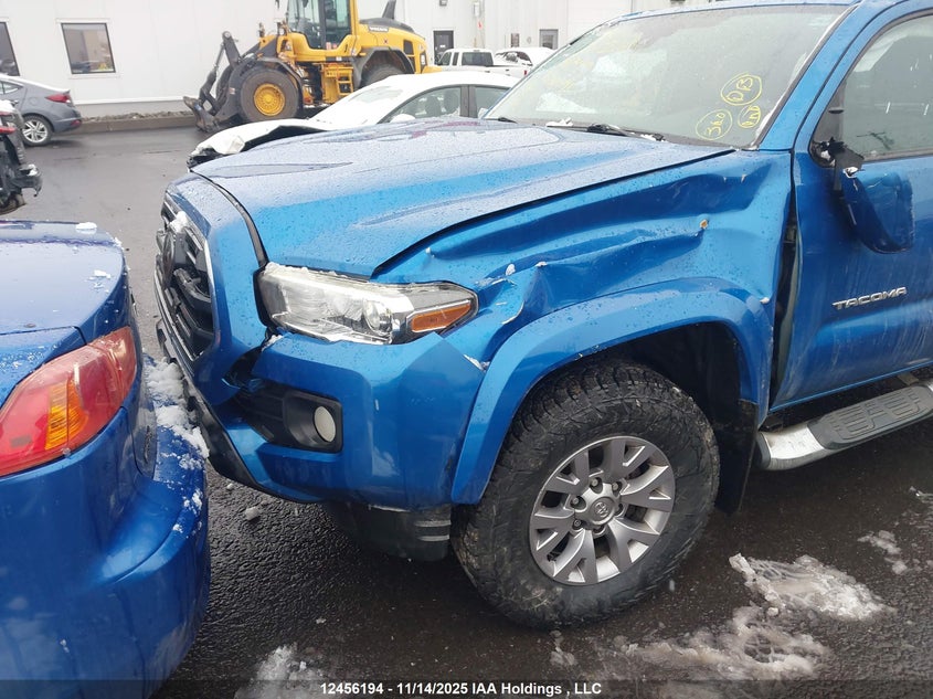 5TFSZ5AN8JX136441 2018 TOYOTA TACOMA photo no. 12