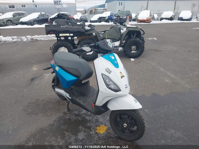 2022 Piaggio 1 Active