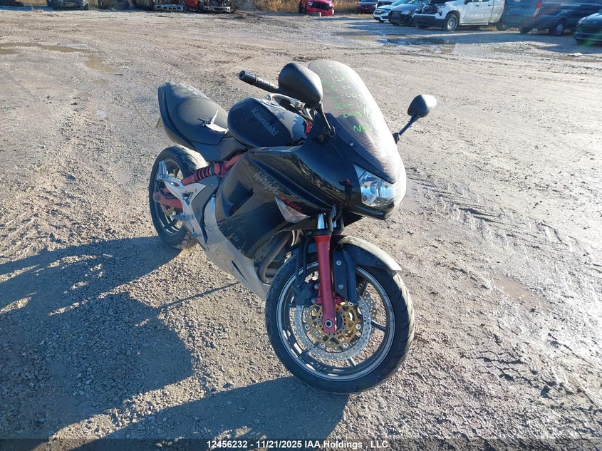 JKAEXEA186A002825 2006 Kawasaki Ex650 A6F auction photo 1