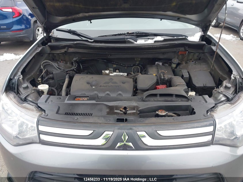 2014 Mitsubishi Outlander Es VIN: JA4AZ2A35EZ602940 Lot: 12456233