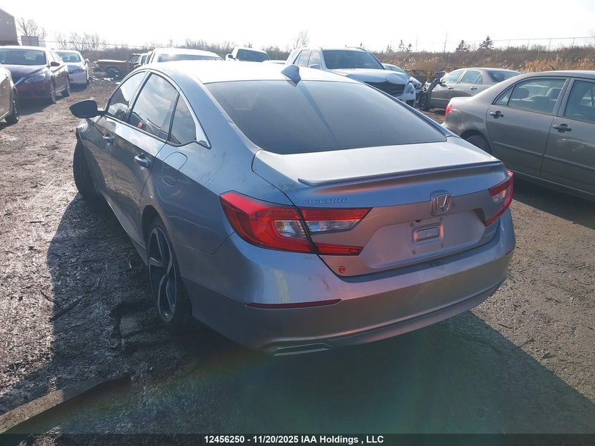 1HGCV1F35JA809092 2018 HONDA ACCORD photo no. 3