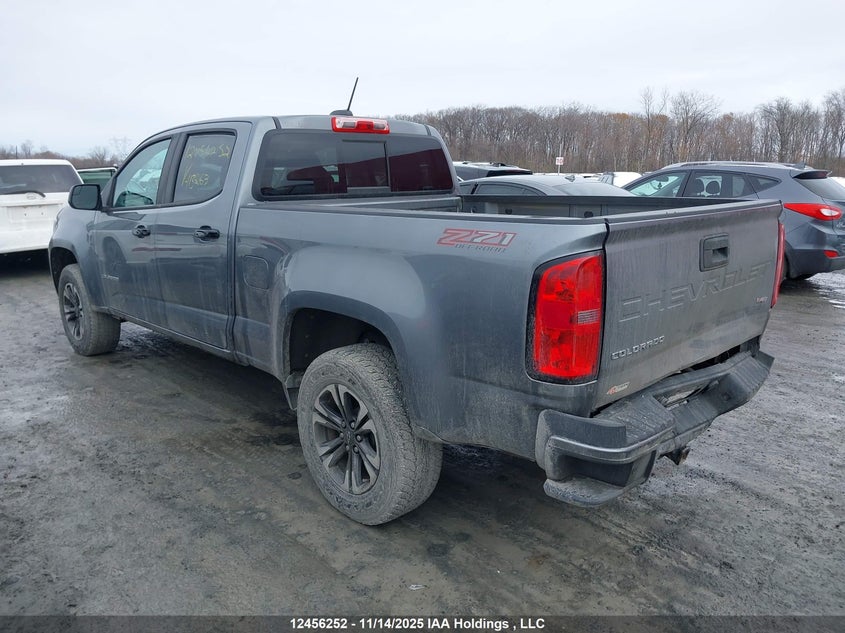 1GCGTDENXN1113263 2022 CHEVROLET COLORADO photo no. 3